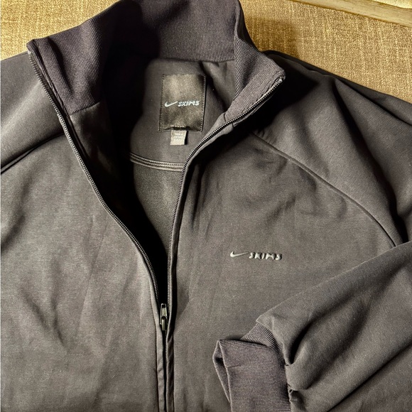 Nike x SKIMS Matte Tricot Oversized Track Jacket Obsidian Size Small NWOT - Picture 8 of 10